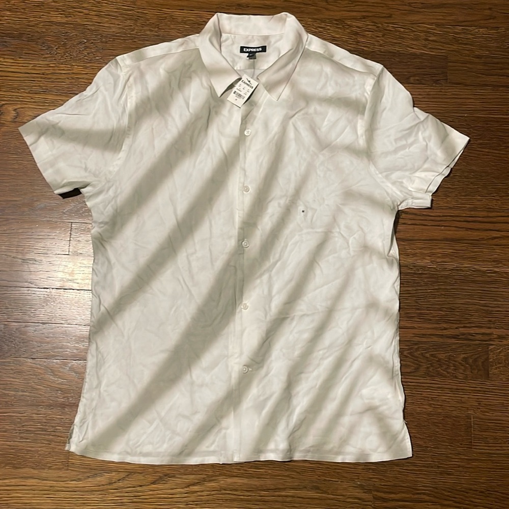 Express Men’s short sleeve button down